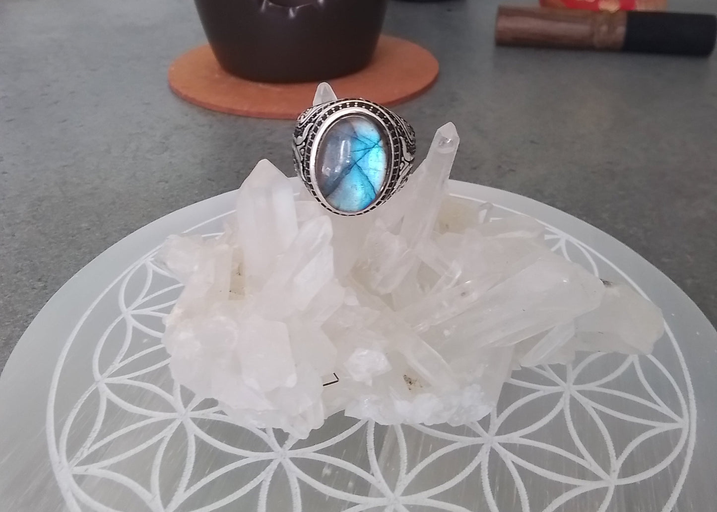Bague en argent sterling avec Labradorite